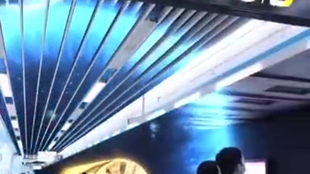 Dehli Metro Amusing