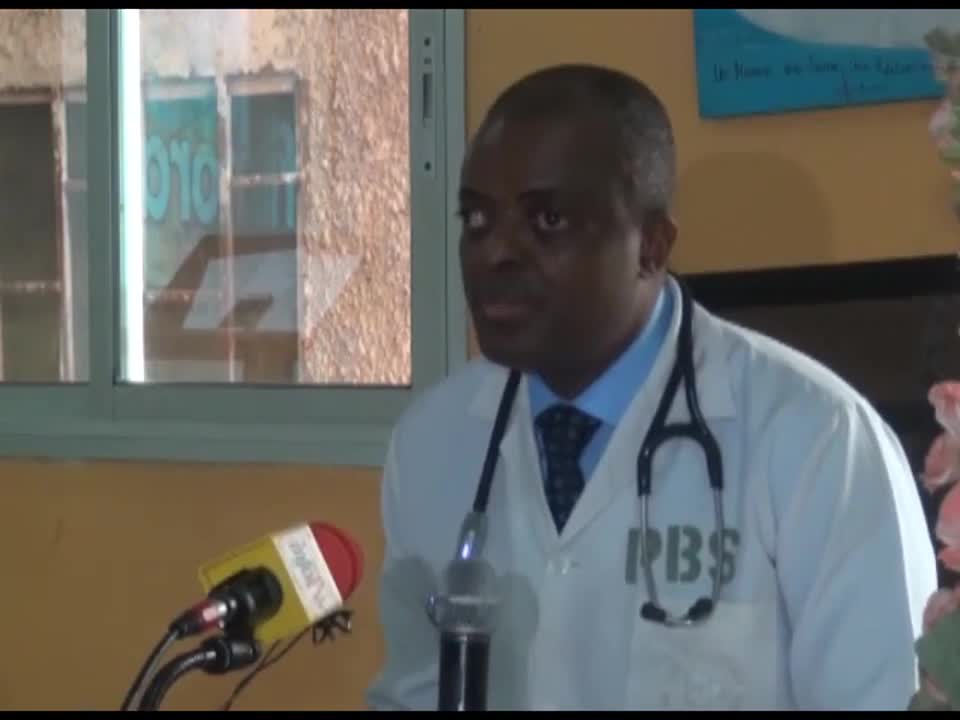 Lutte contre le COVID-19, le COROCUR, substance NATURELLE, présenté par le Dr Euloge Yagnigni Mfopou