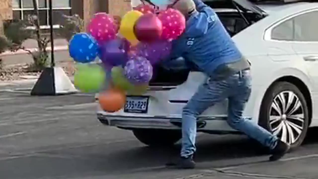 Balloon Comedy