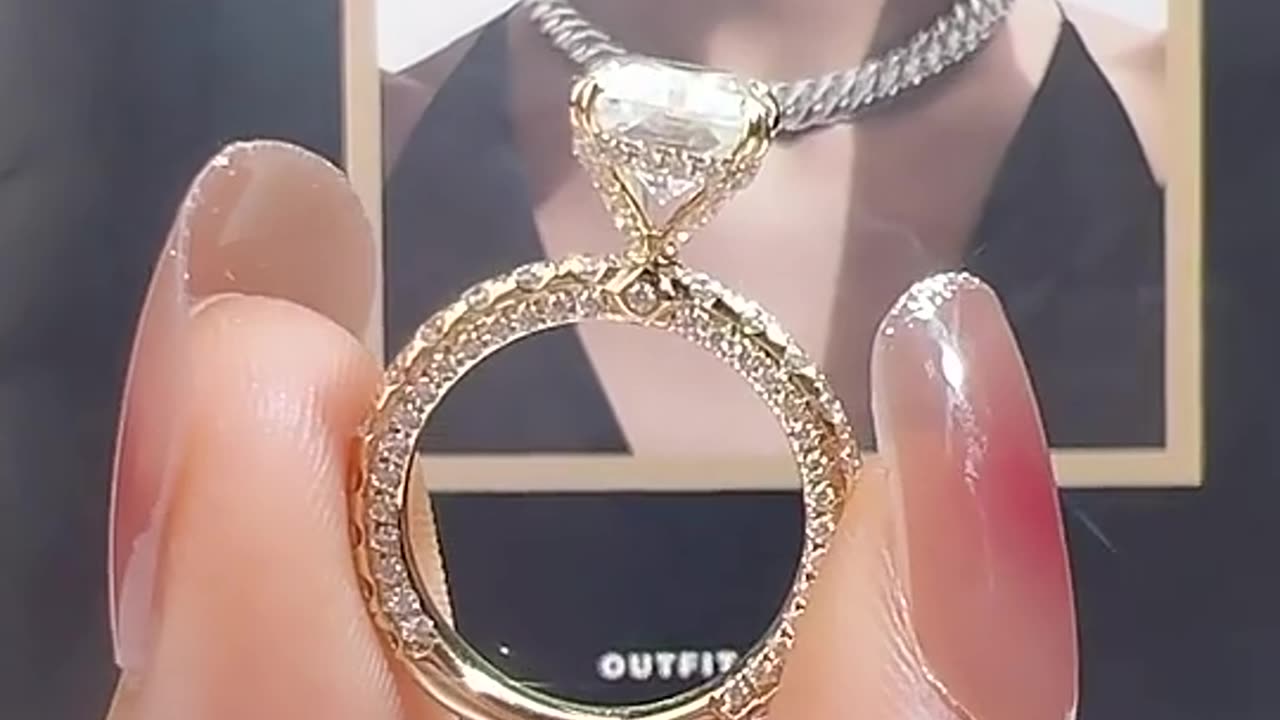Messi Jewelry MS-769 18k Women dainty gold jewelry 1Ctmoissanite b Diamond Solitary Ring Rings