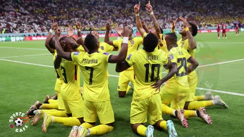 Richarlison hilariously manhandles Fred after he sat Neymar’s seat for Brazil World Cup photo