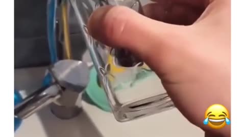 oddly satisfying honey