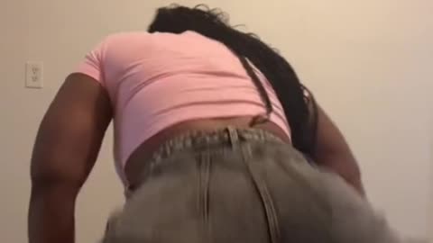 Mature Thickum Twerking 4 TIKTOK PART 17