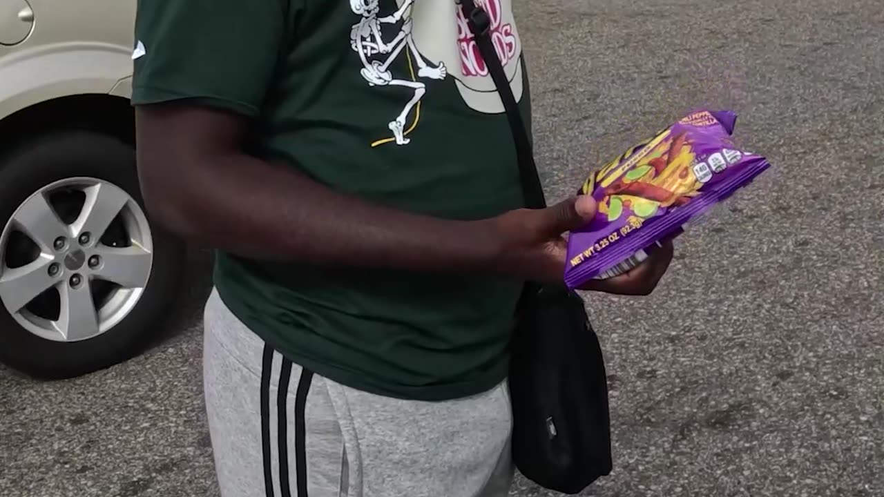 He Paid For My Takis So I Did This...
