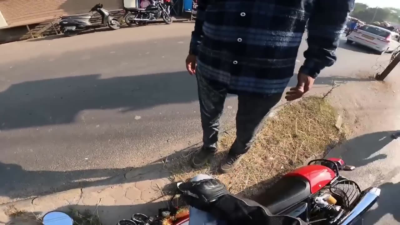 live bike accident