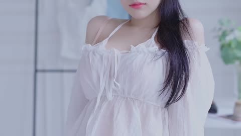 4K Beautiful Girl 100