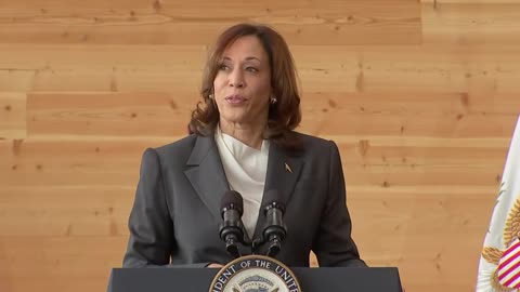 Vice President Harris praises “Bidenomics”