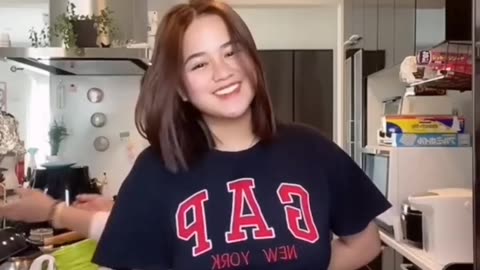 Pinay tiktok no bra challenge 7