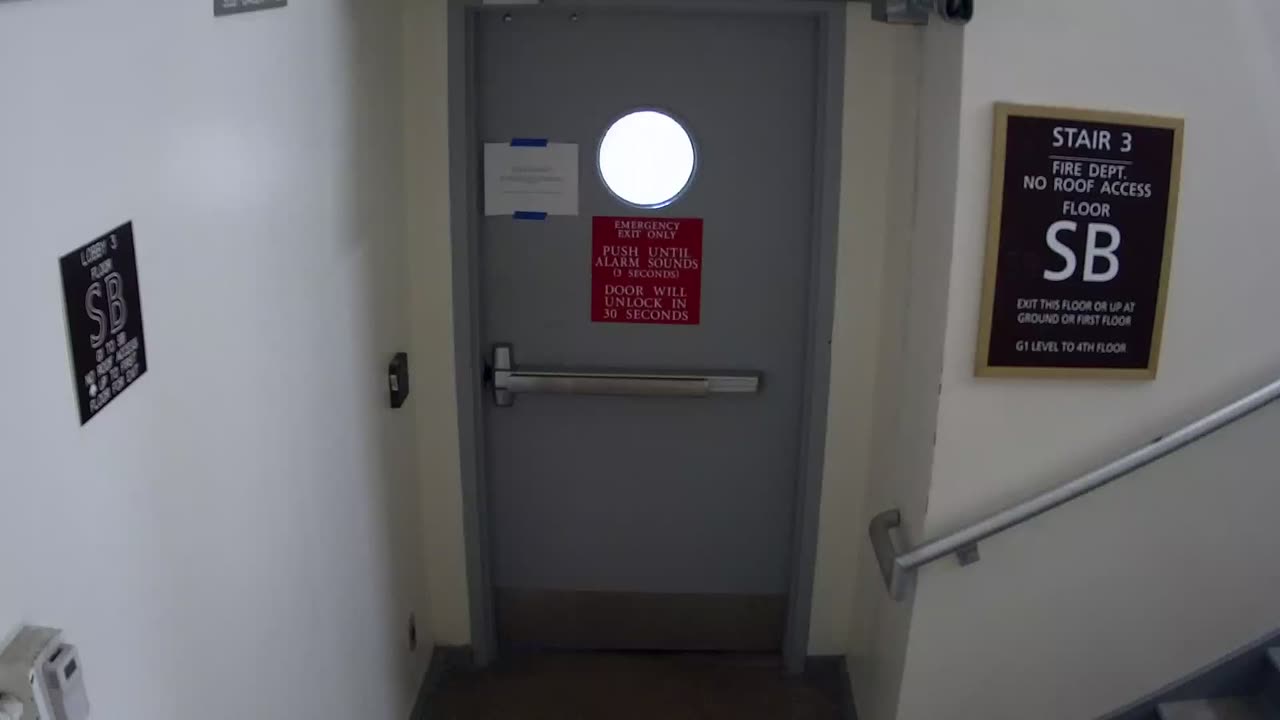 6164RHOBSBRSBST3StairwaySide_2021-01-06_08h40min02s357ms.mp4