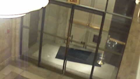 0179USCH01MemorialDoorInterior_2021-01-05_01h40min13s223ms.mp4