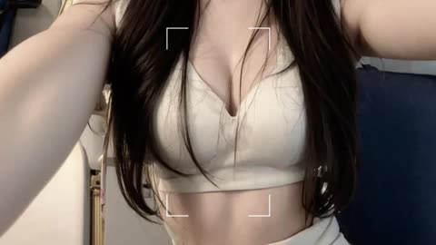 😽