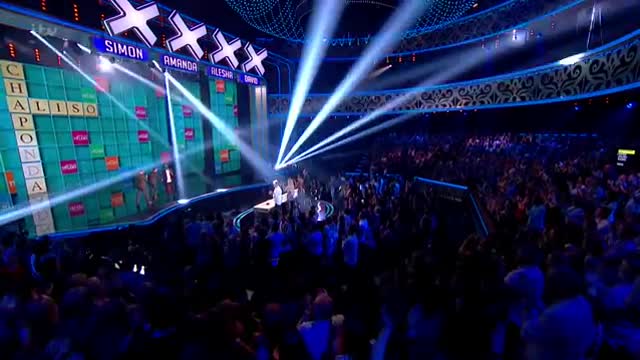 Golden Buzzer comedian makes judges can't stop laughing