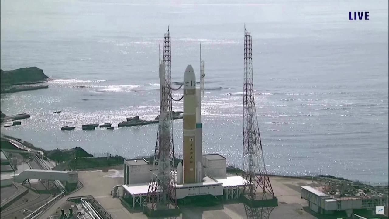 Japan's new H3 rocket fails to launch