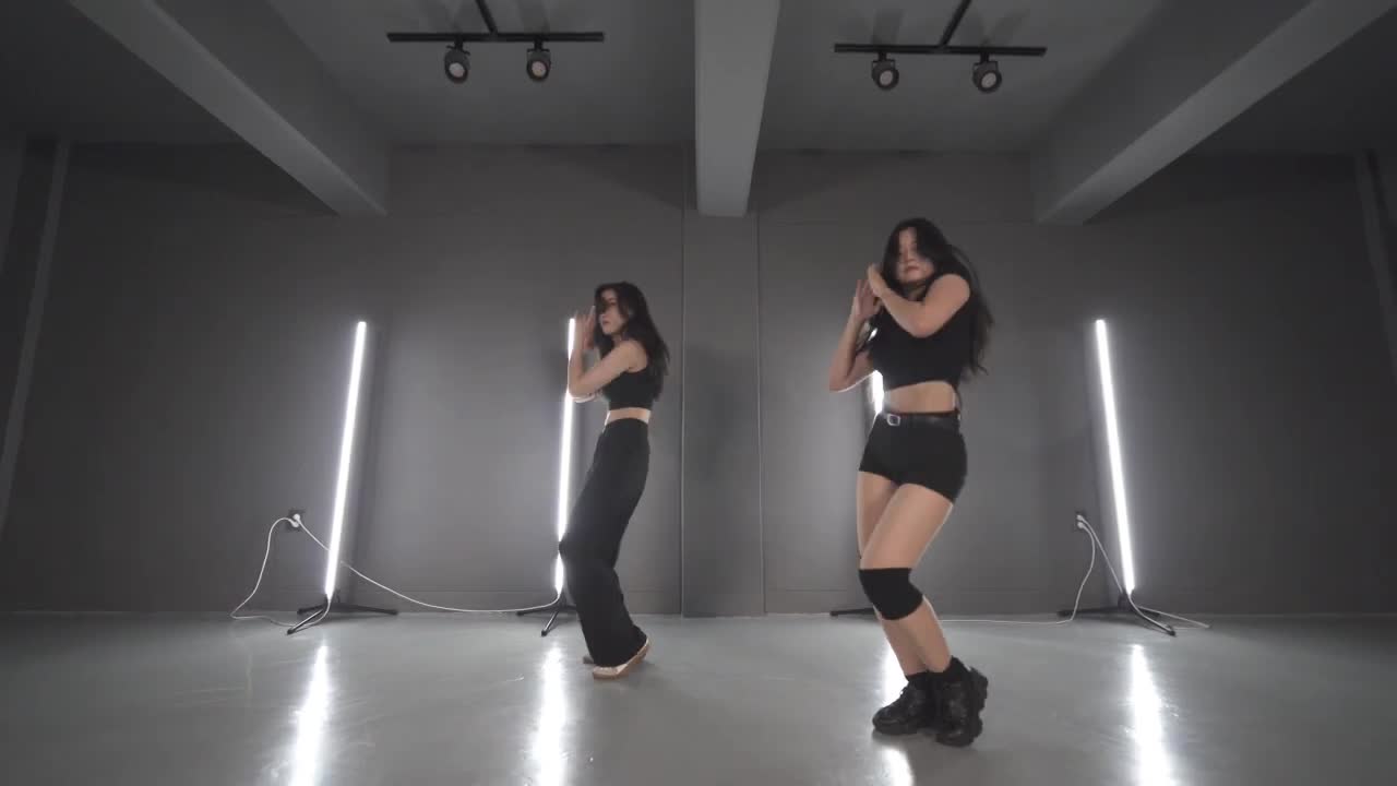 Ariana Grande - Dangerous Woman│DANCE COVER │