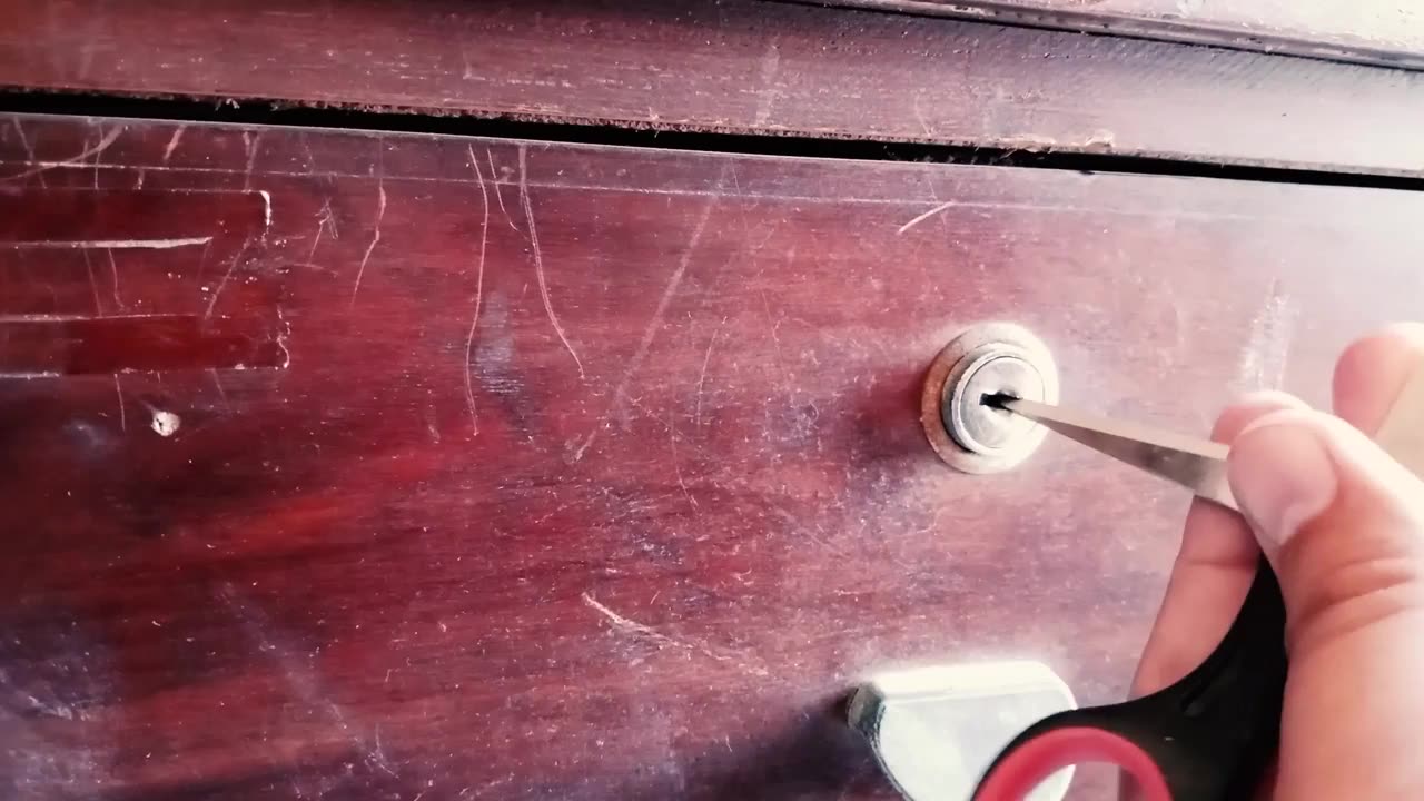 How to Unlock Drawer Without Key_ __ Paper Clip & Scissor