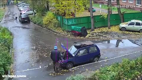 Bystander Catch Phone Thief