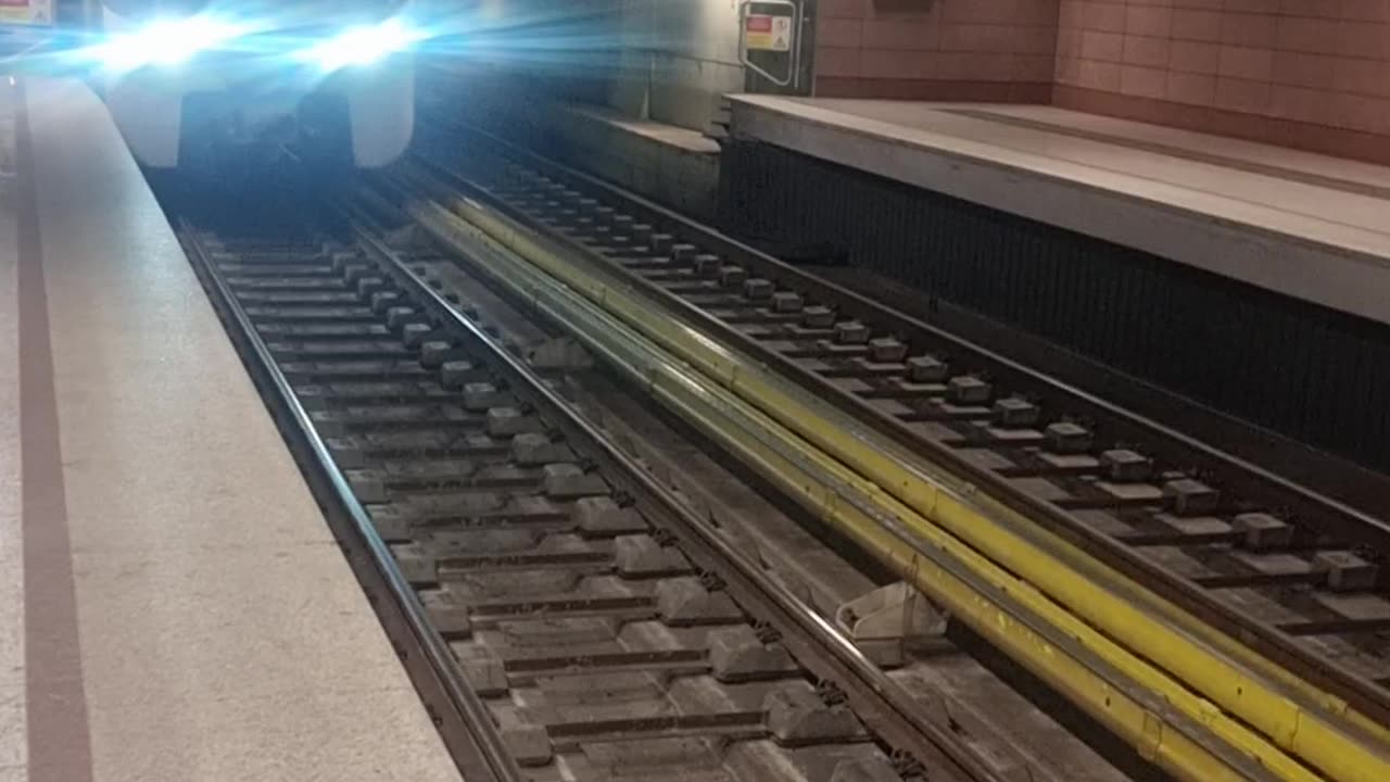 Underground metro 🚇 in athens greece 🇬🇷