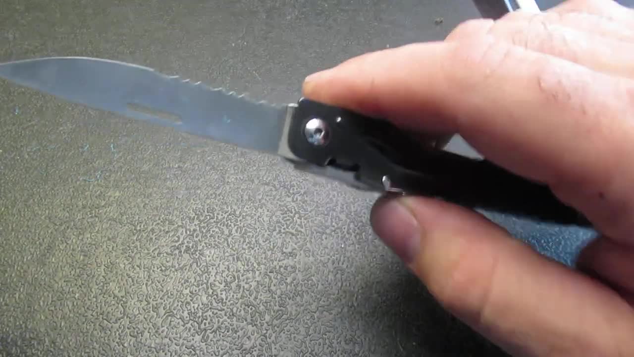 SOG Switchplier Multitool - Still Sold In 2022!