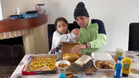 ON DÉVALISE LES FAST FOOD AVANT LE RAMADAN 😭 ( Pizza, Tacos, kebab...)