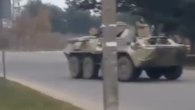 Kakhovka, Russian Forces arriving