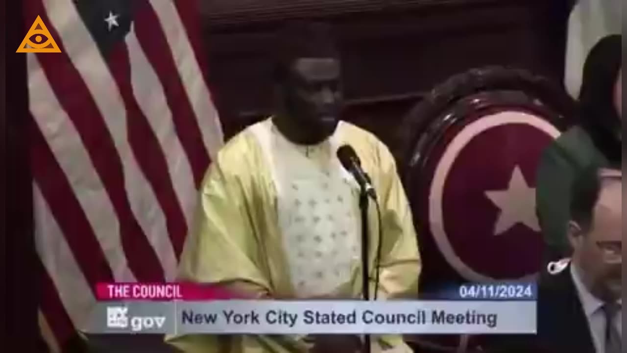 The NYC Council began its meeting today by praising Allah as the supreme Lord of the World.