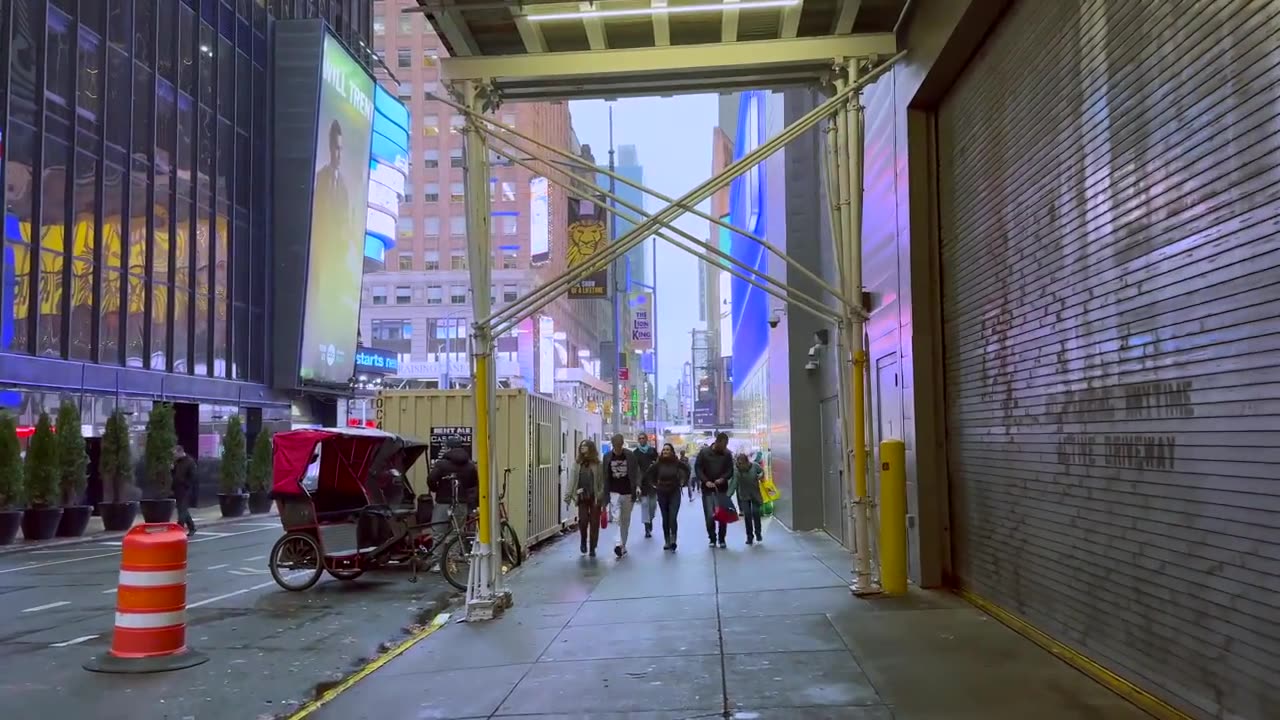 Times Square Twilight Rain: Winter Walk 2023 - NYC's Neon Nightfall