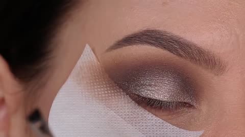 5 minute silver smokey eye tutorialmp4.