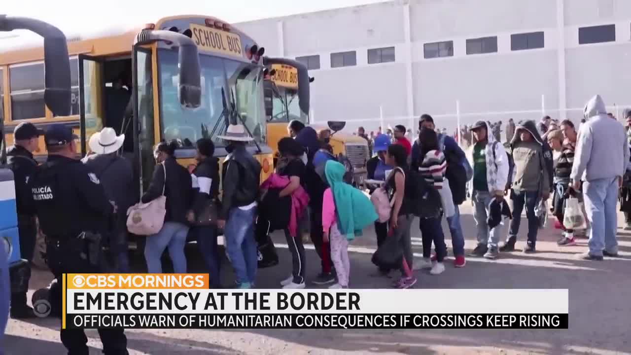 El Paso mayor declares state of emergency amid migrant crisis