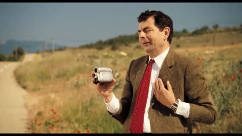 Mr Bean's Got Moves! | Mr Bean's Holiday | Funny Clips | Mr Bean