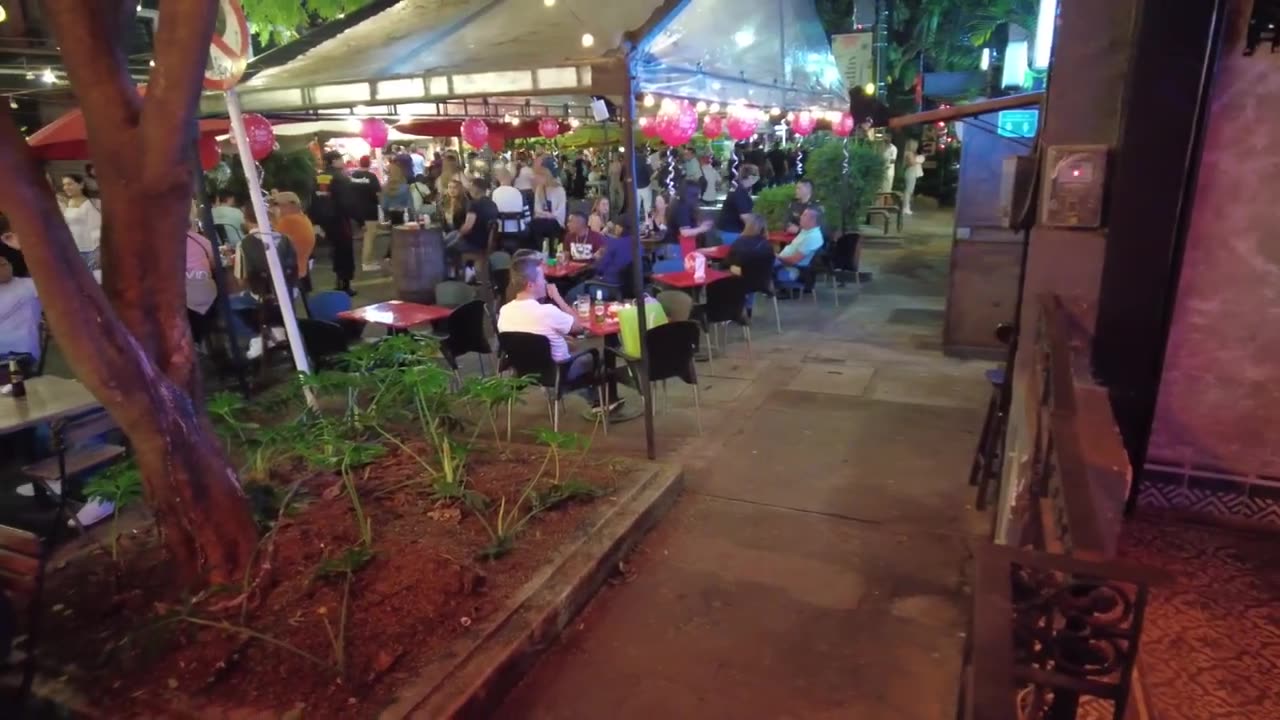 MEDELLIN COLOMBIA NIGHTLIFE