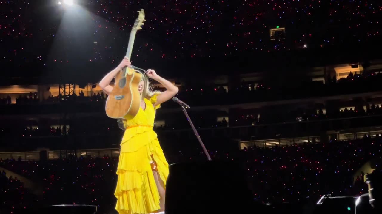 Taylor Swift (Message in a bottle) Full song Seattle eras Tour