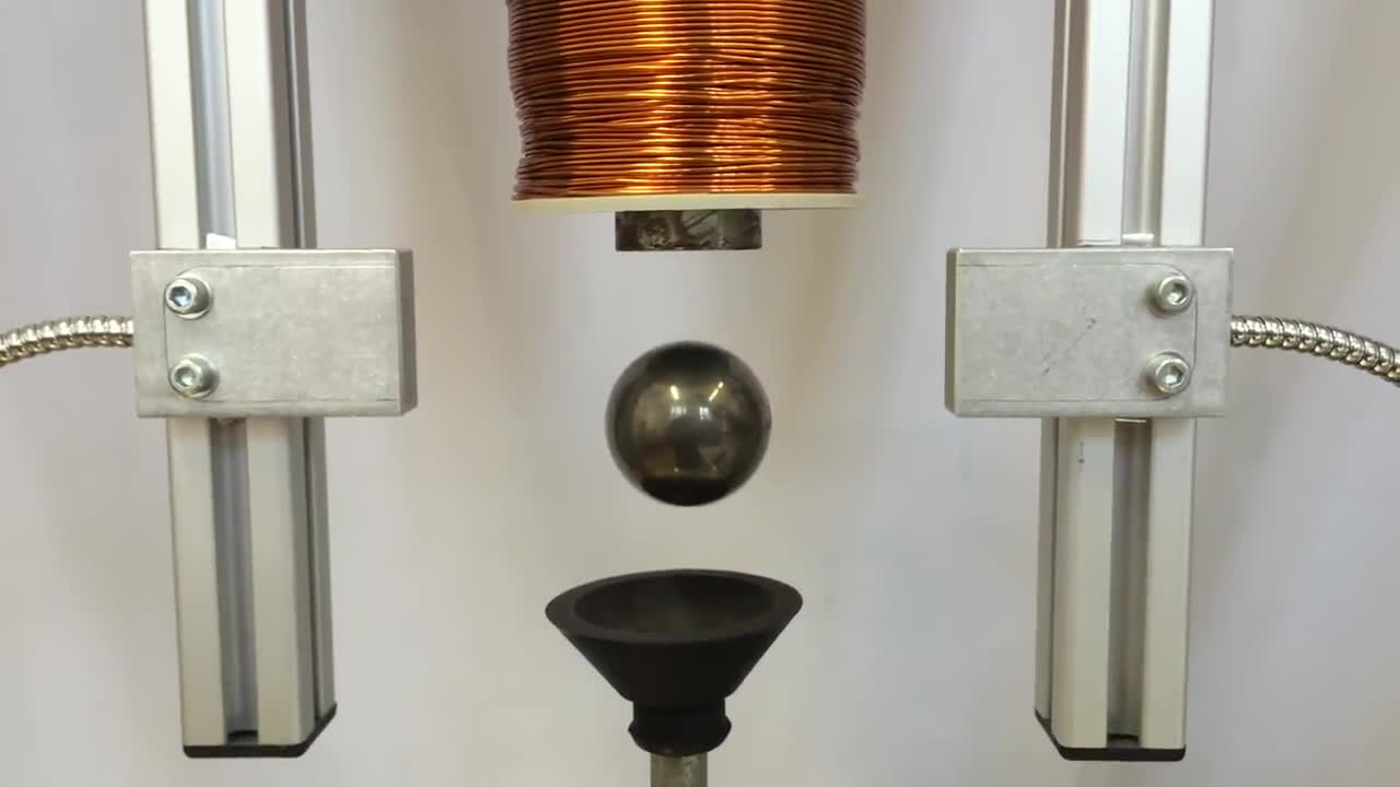 Control of a Magnetic Levitation System with Communication Imperfections – Detailed Ball Movement