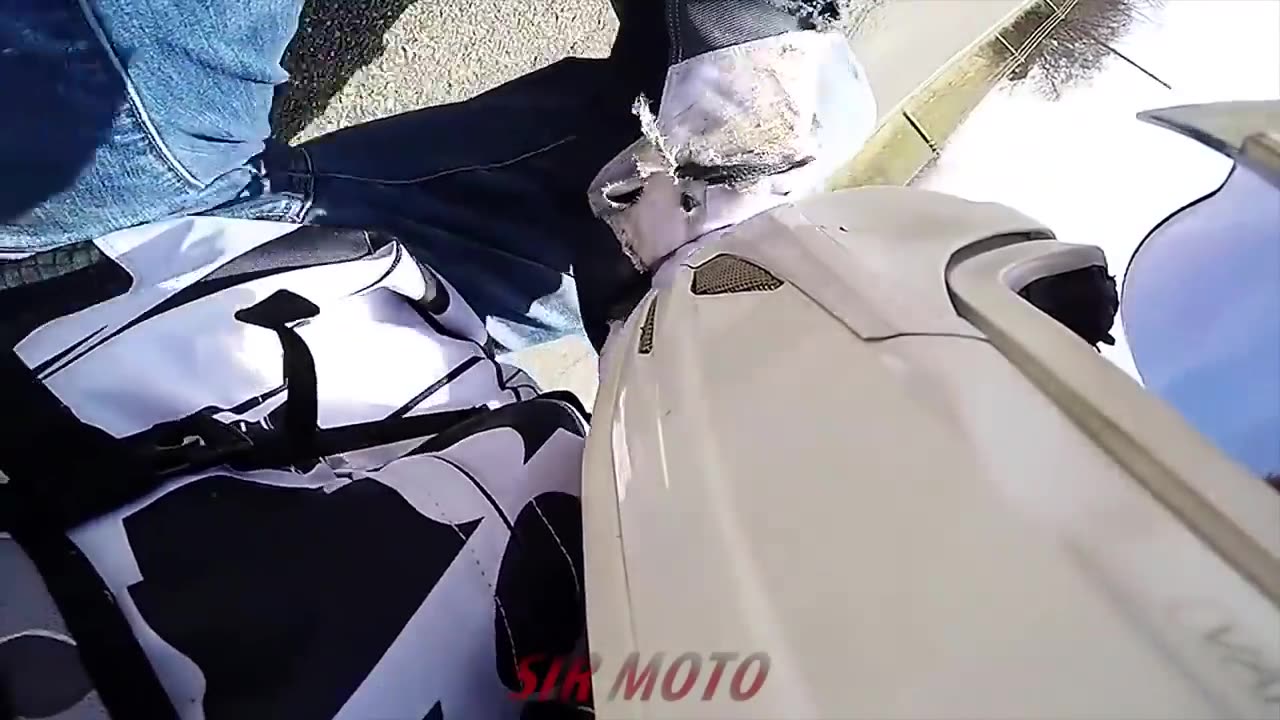 CRASH MOTO STREET MOUNTAIN