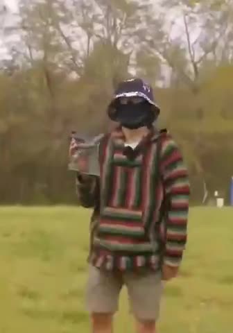 WTF is wrong with people？