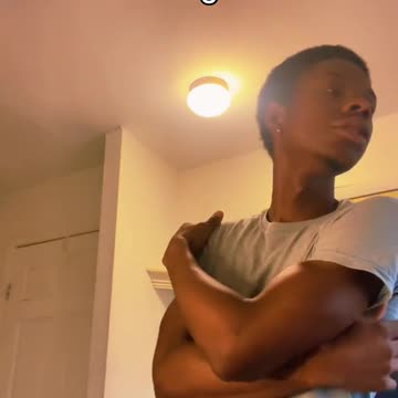 When She Says “What’s Your Favorite Type Of Hug”