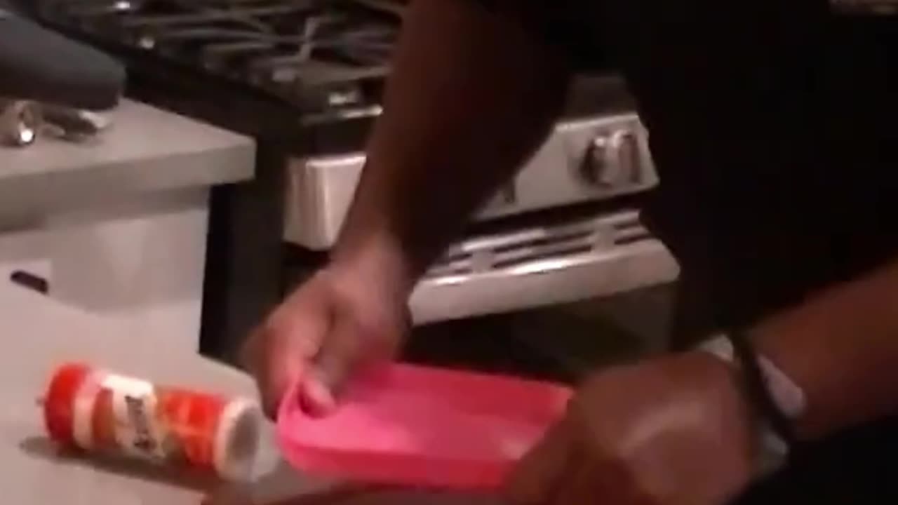 SavageRealm Can NOT cook