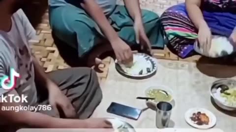 Try not to laugh 😂😂