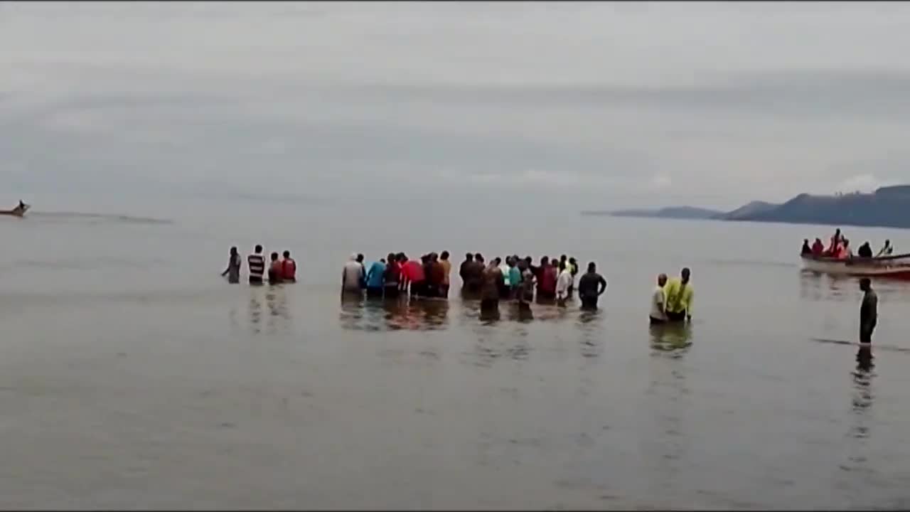 Search for survivors after plane crashes into Lake Victoria in Tanzania