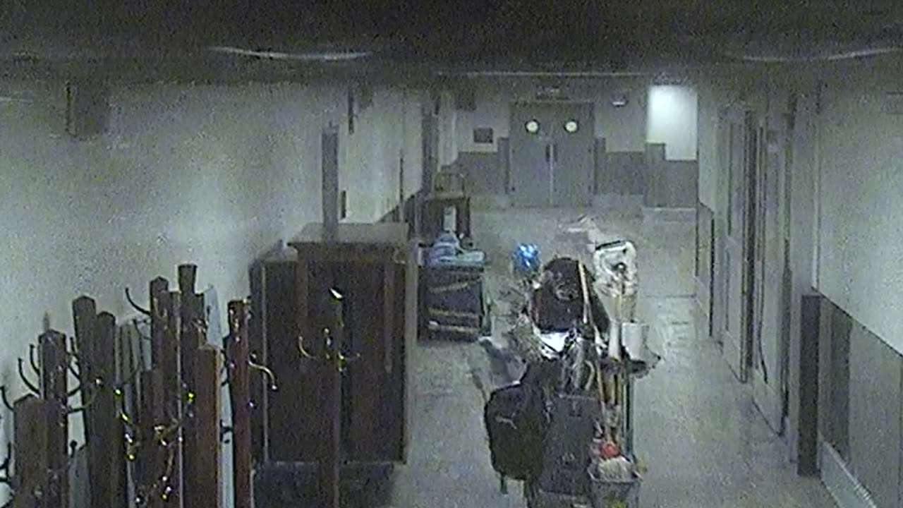 6096RHOBSBLoadingDockHallway_2021-01-06_05h26min10s550ms.mp4
