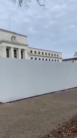 They Put Up a Wall At Federal Reserve Building!!! Jan 2 2023 THEY SCARED HAHA