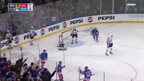 CHI@NYR: Vesey scores goal against Petr Mrazek