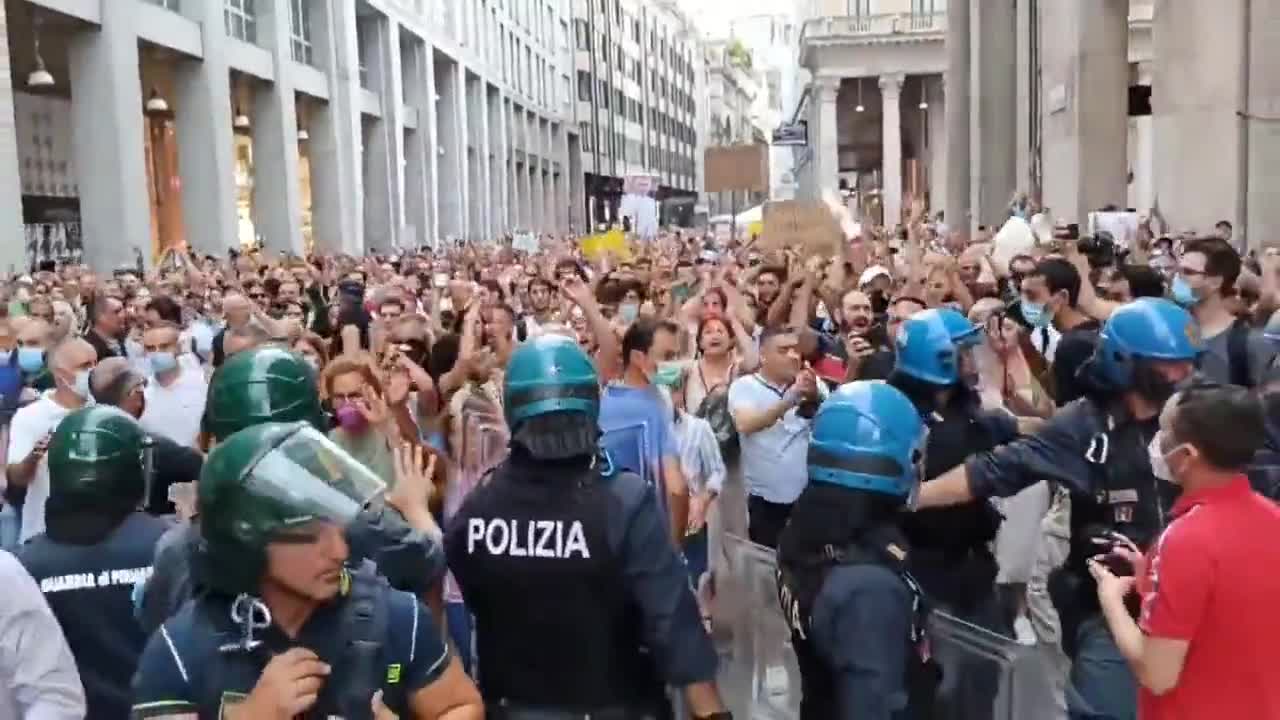 Aug 2021 - Strength in numbers - protest in Milan