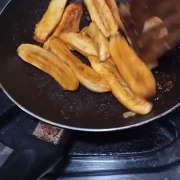 how to make banana cake that is easy but delicious