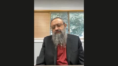 Dr. Zelenko speaks to a Rabbinical court in Jerusalem