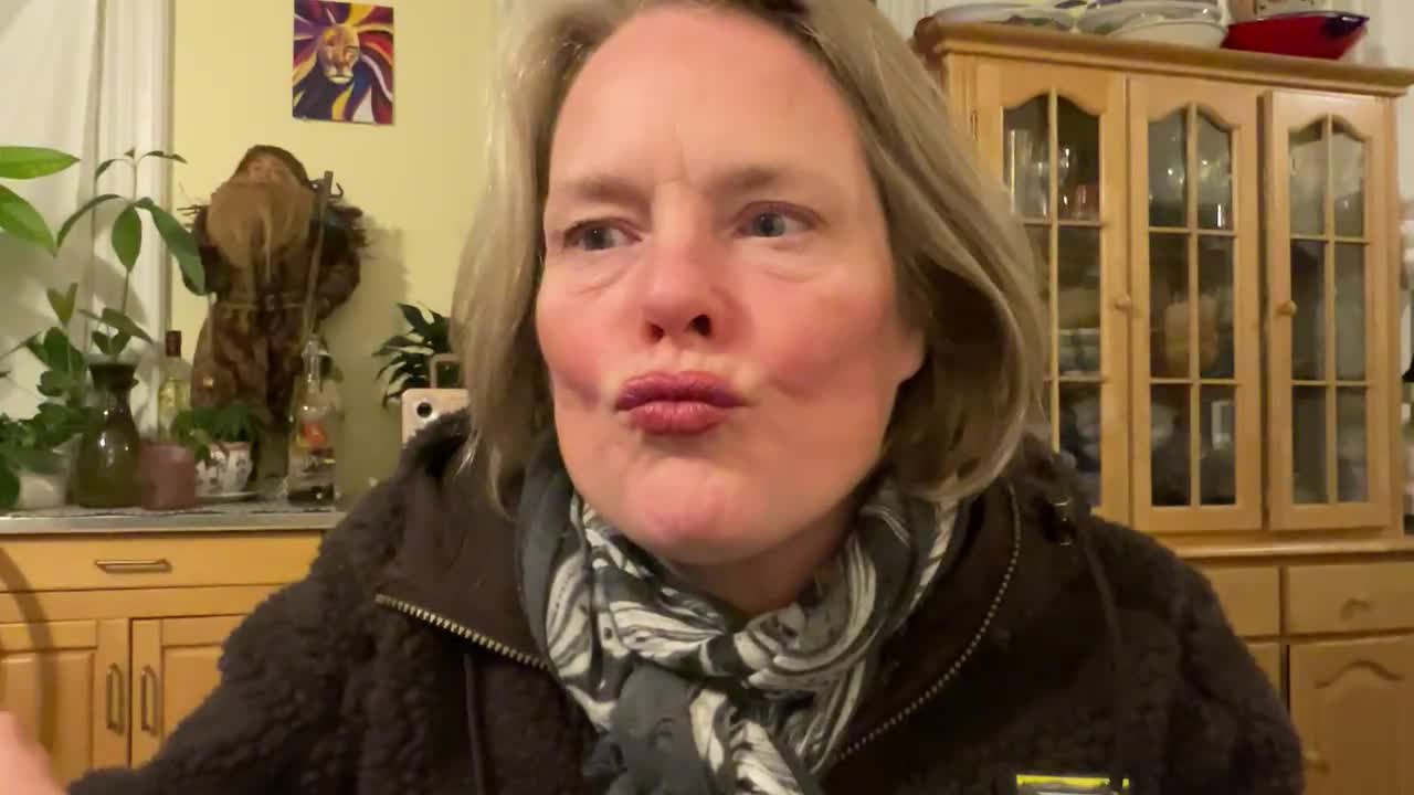 Jan 12, 2022 Chat ~ SUMMER WELLS