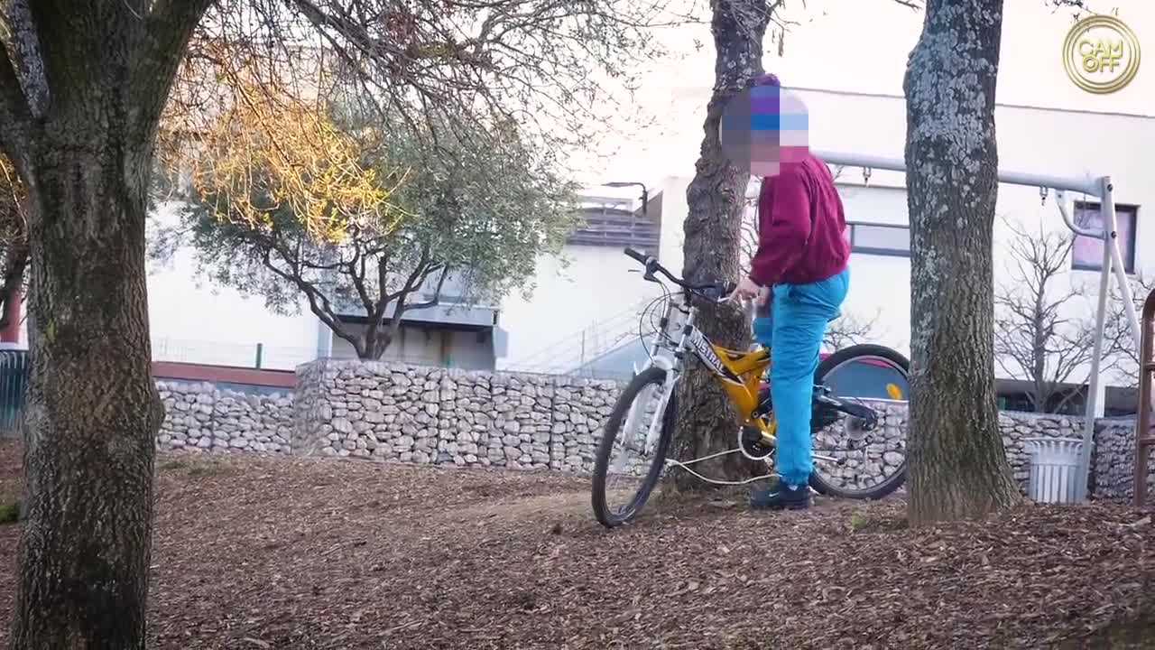 PRANK - PUNISHMENT - BIKE THIEVES - FUNNY - HAHAHAHA