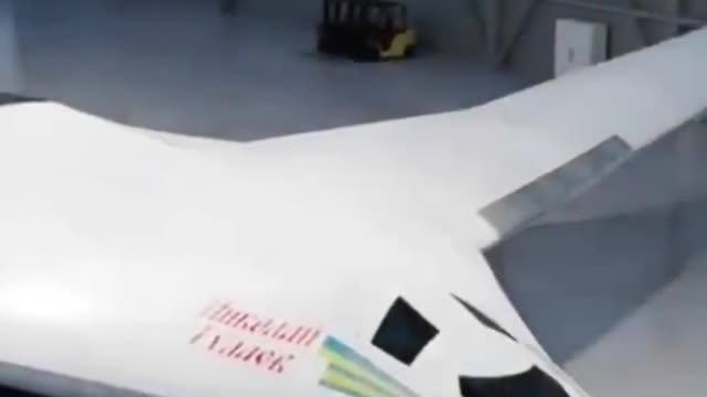 Russia's Insane New Stealth Bomber: The Invisible PAK-DA Rumble Shorts