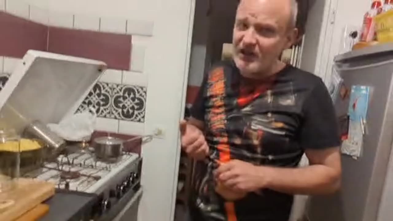 2023-07-05 (9) - Arrivée à Paris pour la Twitch Con - Twitch Decheterie