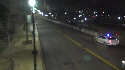 0936RHOB00IndepAveSWEastofTaxi_2021-01-06_01h00min00s483ms.mp4