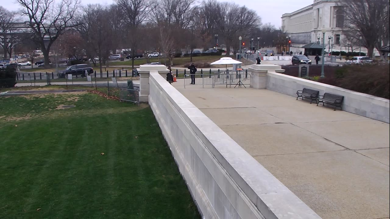0930USCG00UpperTerraceNE_2021-01-06_09h01min38s000ms.mp4